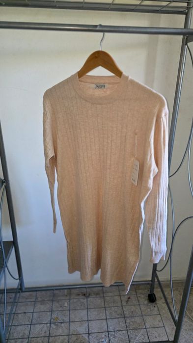 Roupa nova para venda