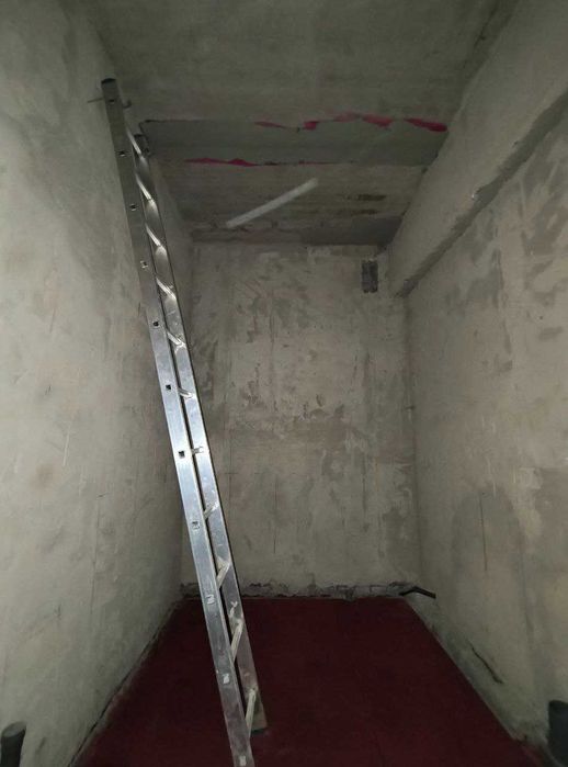 Продам Дом 15 минут от метро, около озера, Песочин.