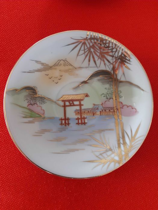 Chávenas antigas de Chá de Sacavém e de Café  Porcelana  Japão