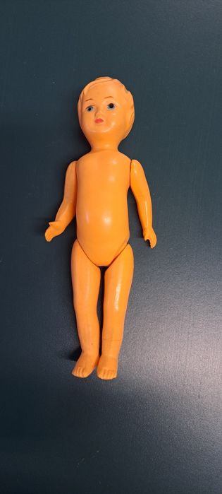 Lalka celuloidowa - pamiątka z PRL