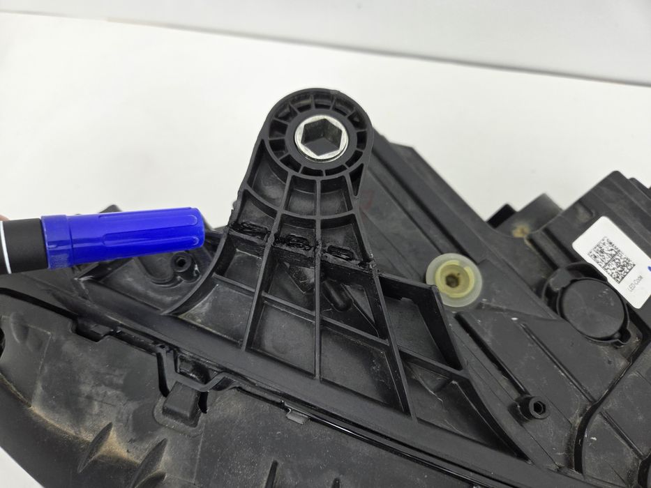 Фара права Mercedes C-Class W206 2022-2024 USA