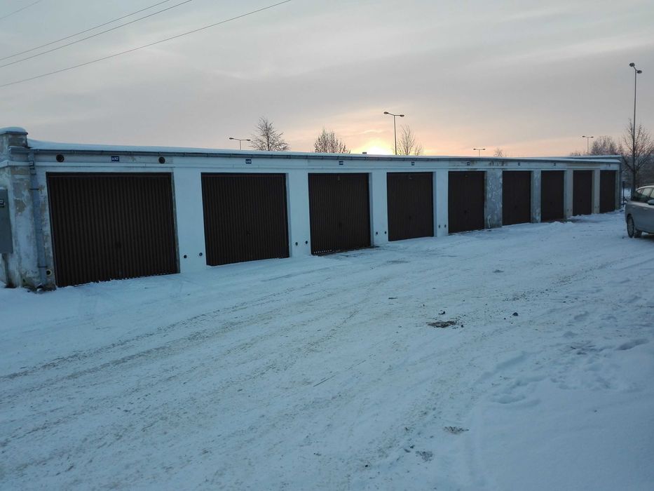 Garaż do wynajęcia ul. Jedności Narodowej 54