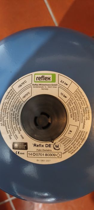 Vaso expansão água sanitária caleffi 8lts