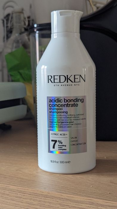 Shampoo Redken acidic bonding novo
