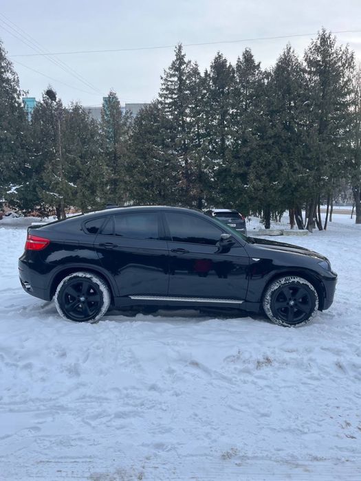 Продам BMW X-6 2011рік.3.0бензин
