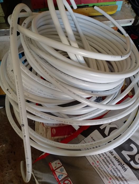 Rura alu PEX 16x2 , folia do ogrzewania podłogowego,hydraulika,remont