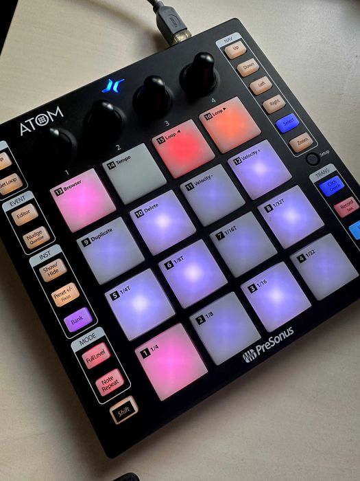 Kontroler midi Presonus ATOM - pady