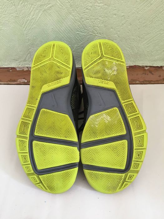 Nike баскетбольні кросівки з Zoom air чорні