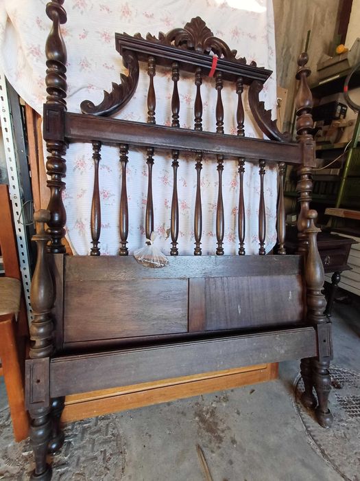 Cama solteiro 1.05x1.90