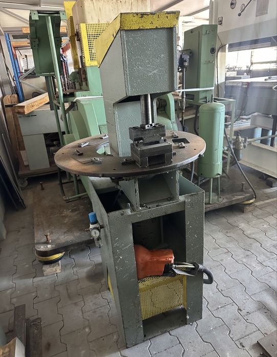 Prasa Pressta EISELE DYNO 9