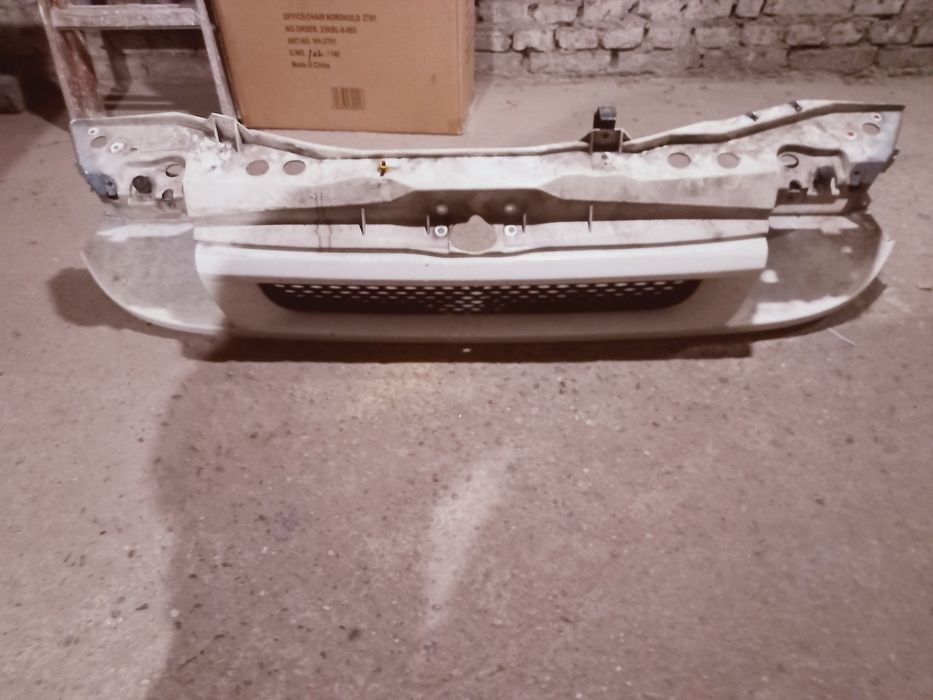 Pas przedni "okular" transit mk6 2000 - 2006