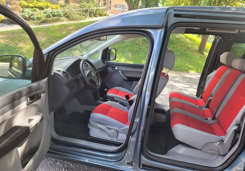 Volkswagen Caddy 2009 бензин 1.6 MPI TOP під ГБО