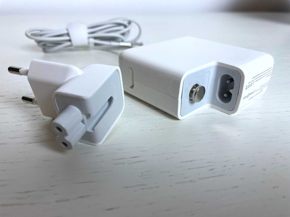 Ładowarka do MacBook Pro 13", 60W złącze MagSafe (kształt L) / A1344