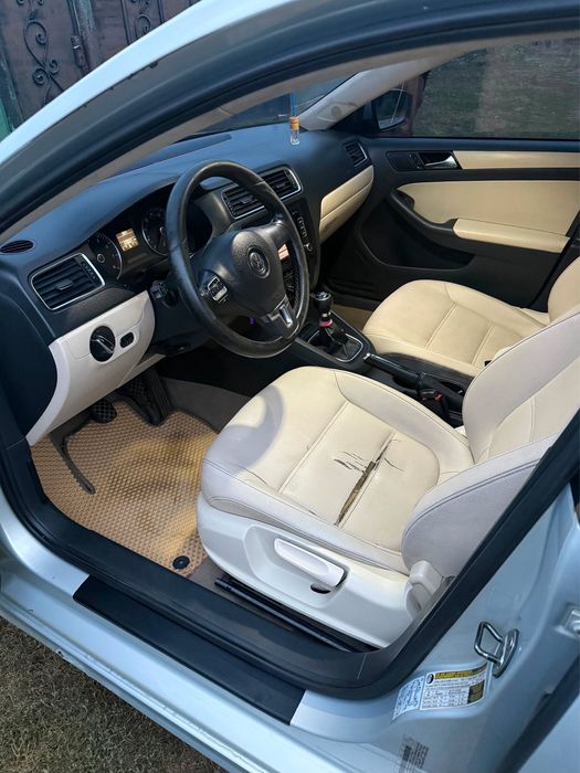 Volkswagen Jetta 6