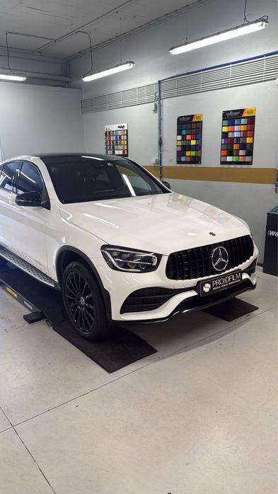 Mercedes-benz GLC 300 coupe hibrido plug-in diesel — photo 3