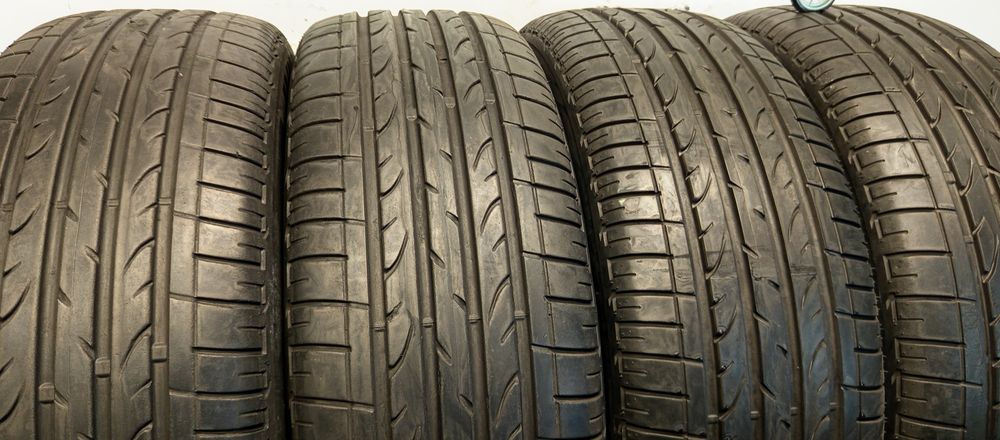 235/60R18 Bridgestone Dueler