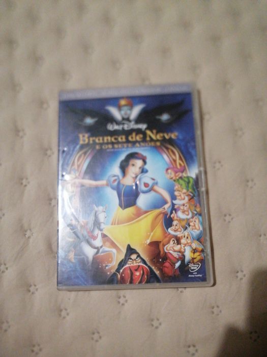 DVD para crianças: filmes infantis em português