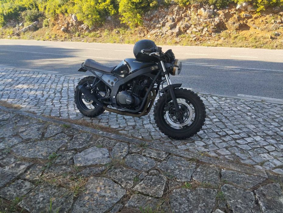 Suzuki GS500 café racer