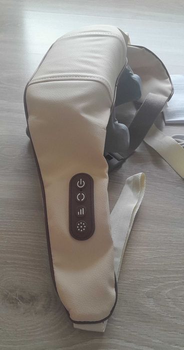Bezprzewodowy masażer szyi i karku z podgrzewaniem | USB-C | nowy