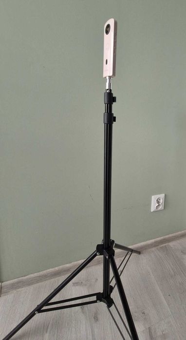 Ricoh Theta SC2 - kamera sferyczna 360° + statyw