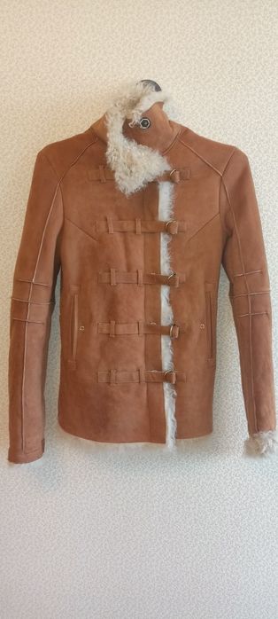 Продам куртку дубленку жіночу дизайнерську
