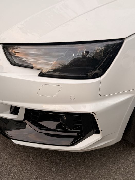 AUDI A4B9 2016.