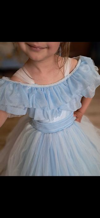 Сукня на випуск в садок 120-130см