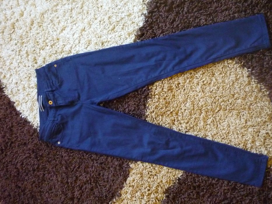 Nowe spodnie Massimo Dutti