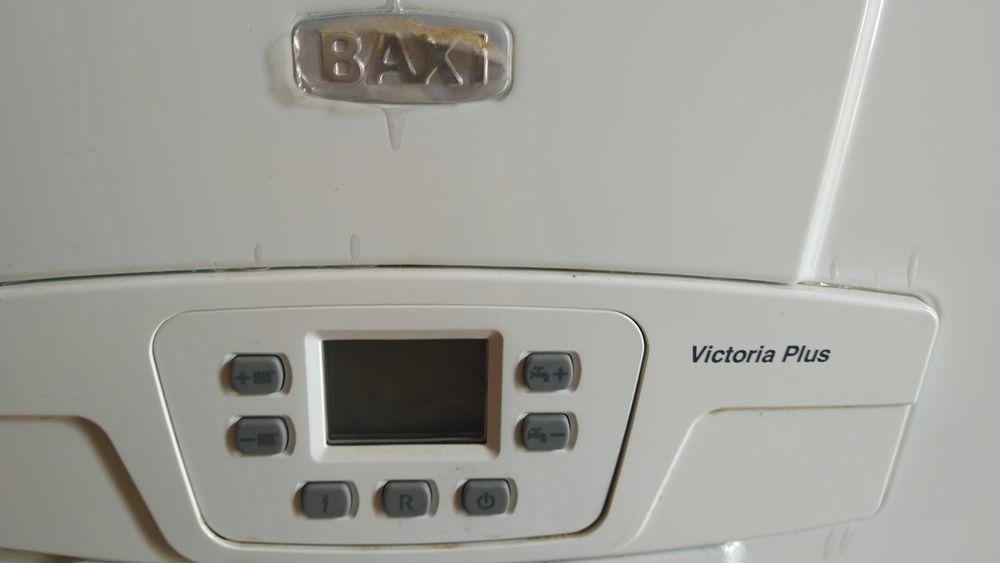 Caldeira Victoria plus da baxi roca, como nova.