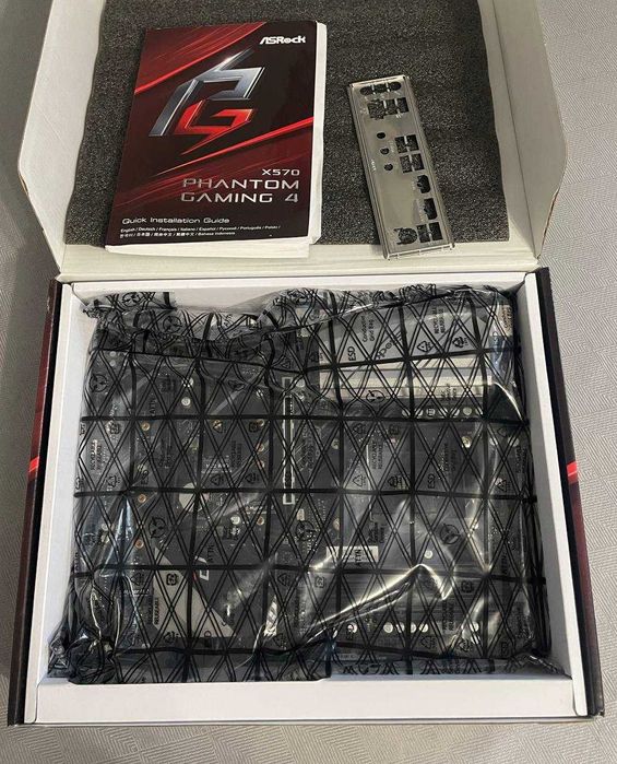 Материнська плата ASRock X570 Phantom Gaming 4 AM4 DDR4