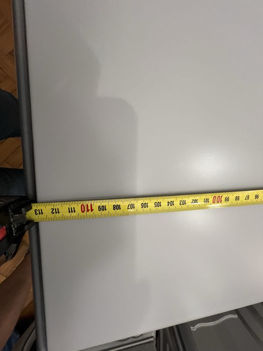 Mesa Queen Anne + 6 cadeiras e 2 cadeirões