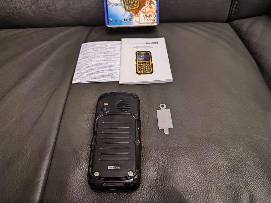 Telefon max com MM910 Strong