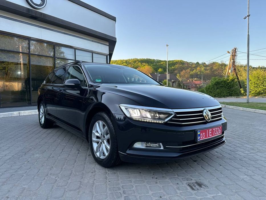 Volkswagen Passat b8  (2.0 DSG  Comfortline)