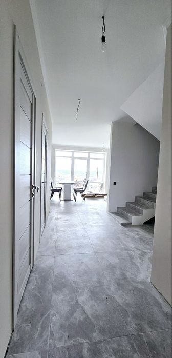 Таунхаус з ремонтом, можливий продаж під ЄОселя