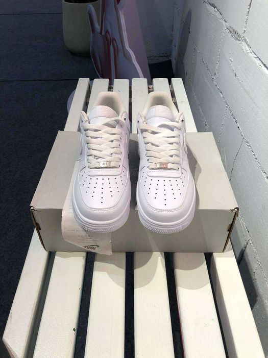 Air Force 1 Low Białe r.45