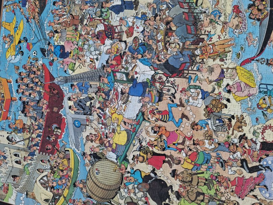 Vendo puzzle 7000 peças , com defeito