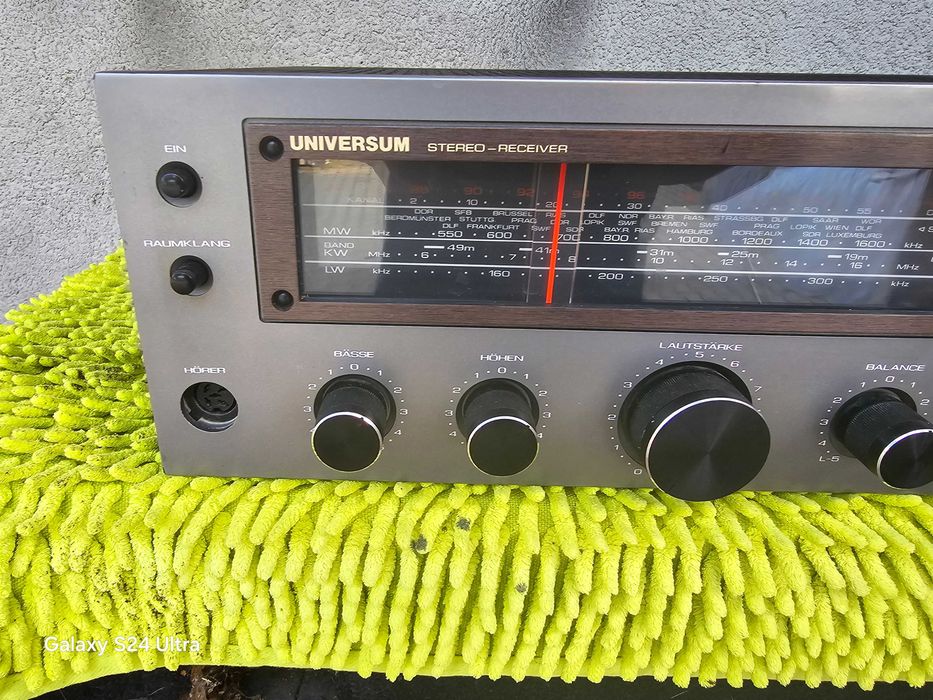 amplituner universum vt23016