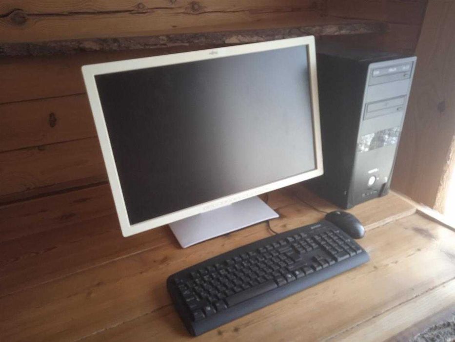 Fujitsu 1920x1200 ігровий монітор 24' Фрегат-Блоква