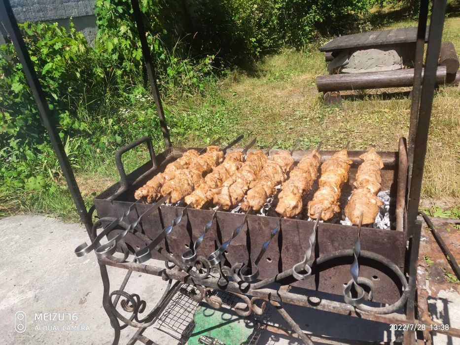 Посуточно дом. Осокорки до 16человек