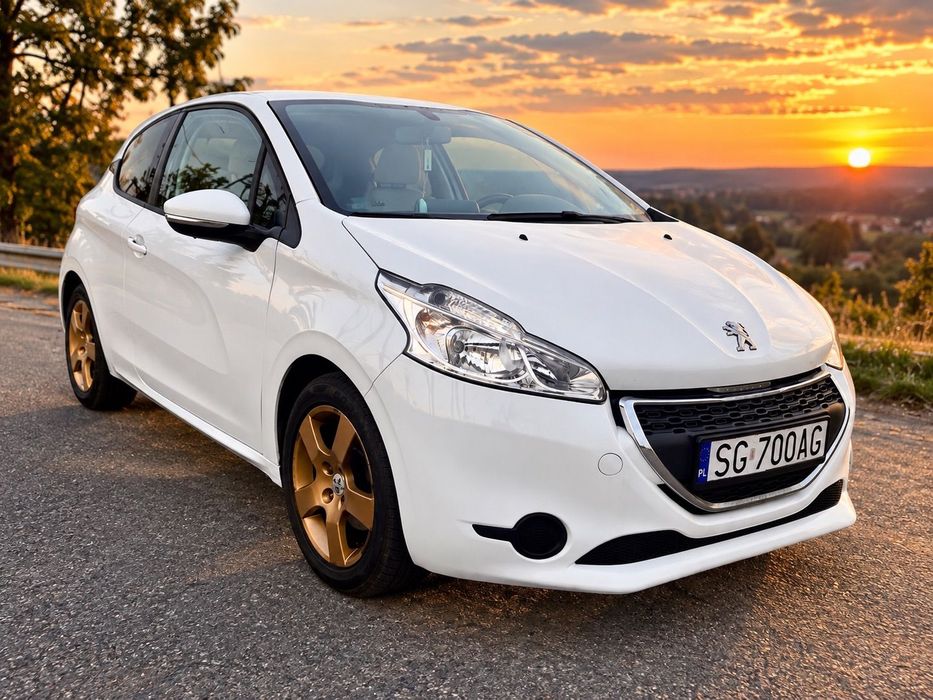 Peugeot 208