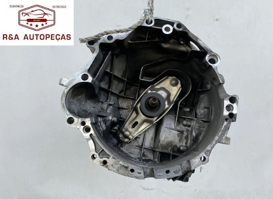 Caixa de Velocidades Manual Audi A4 1.9 TDI Ref GYA