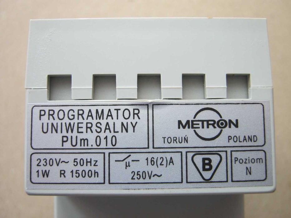 Programator, Zegar sterujący PUm.010 Metron