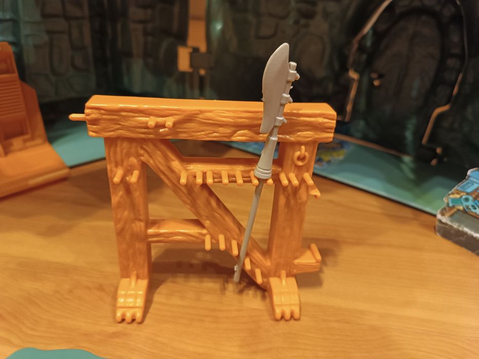 MOTU, Castle Grayskull, Masters of the Universe, vintage, He Man. Cast