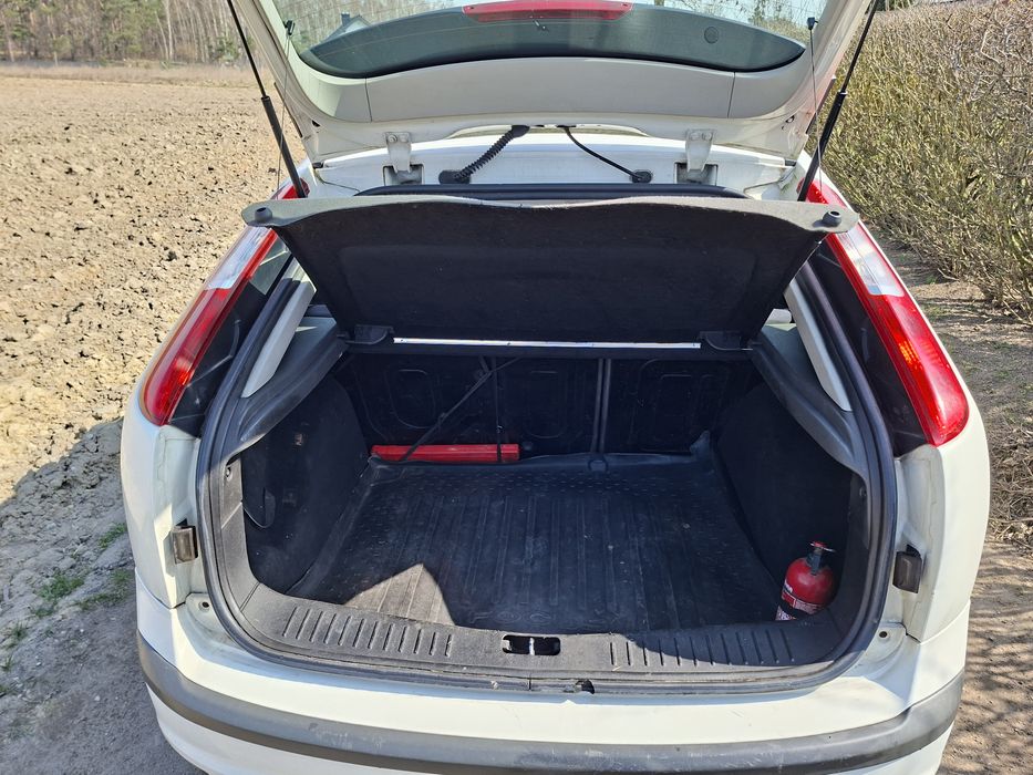 Ford fokus 1.6 diesel, 2006r