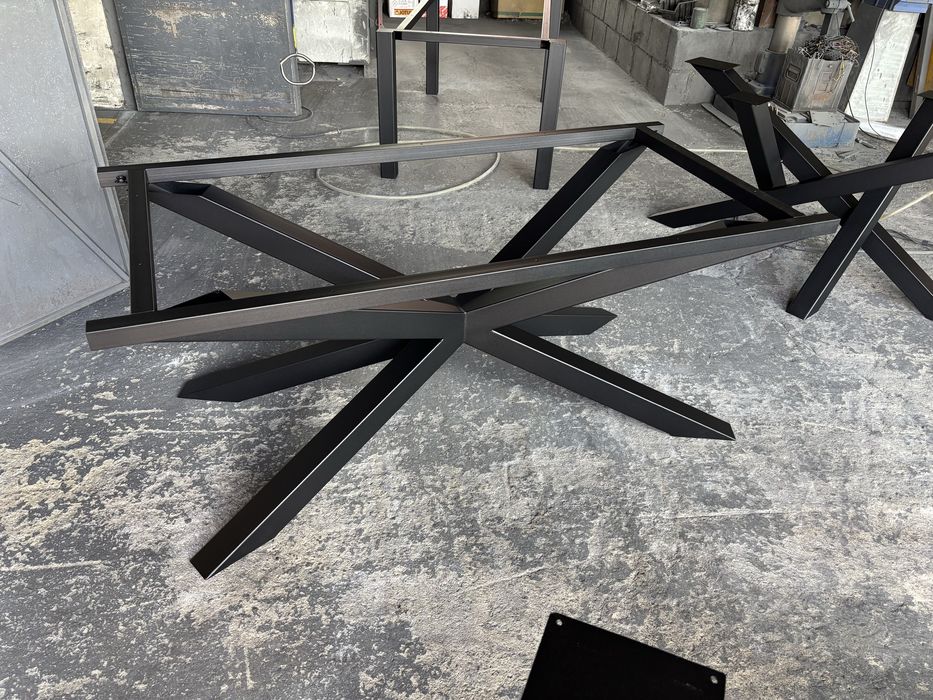 Nogi pajak z mozliwoscia dostawek bocznych