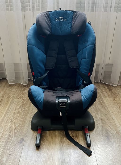 Axkid Duofix RWF Fotelik dla dzieci 9 - 25kg szwedzki renomowany