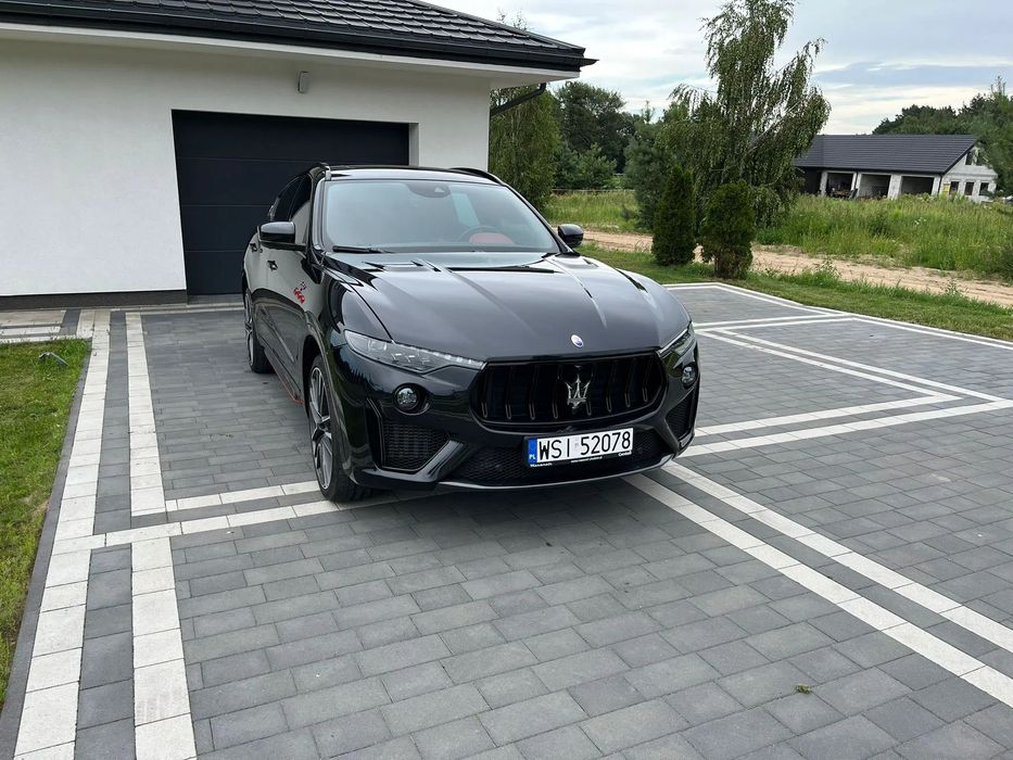 Maserati Levante Maserati Levante Ferrari V8 580KM Pełny Pakiet Trofeo, Śliczne