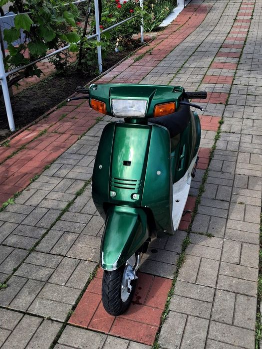 Скутер Yamaha mint