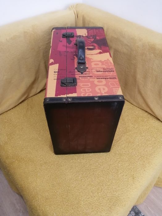 Mala baú Fernando Pessoa  médio e original