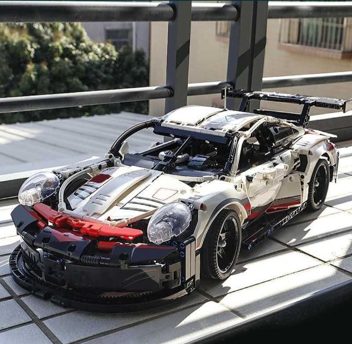 Конструктор Porsche 911 1631 деталь. ПОДАРУНКОВА КОРОБКА